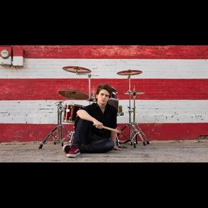 Meet your Posher, Joshua